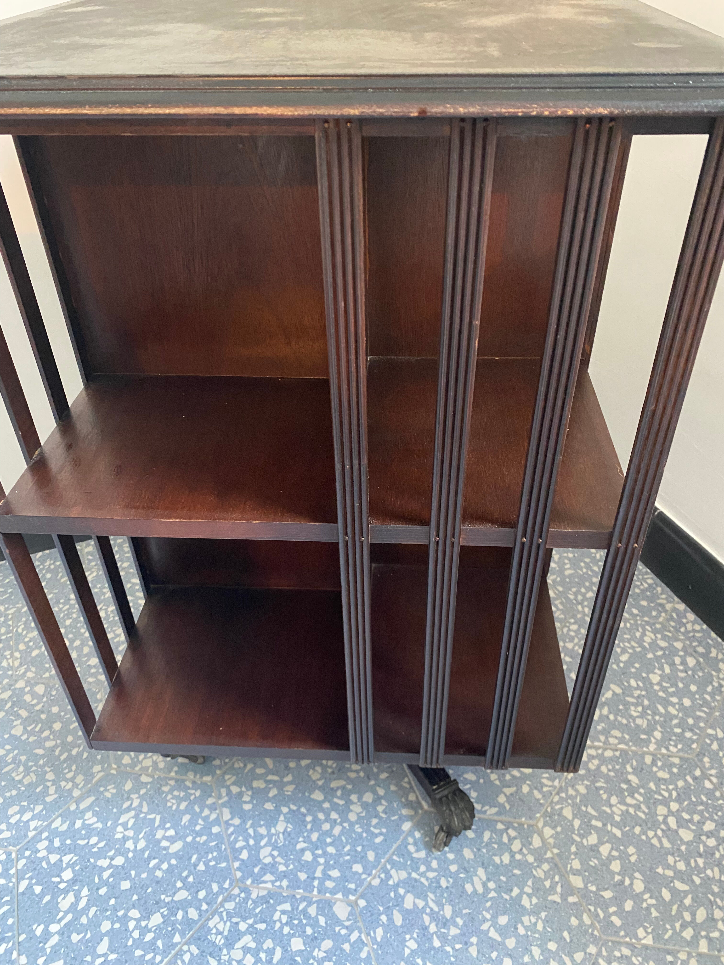 English rotating library