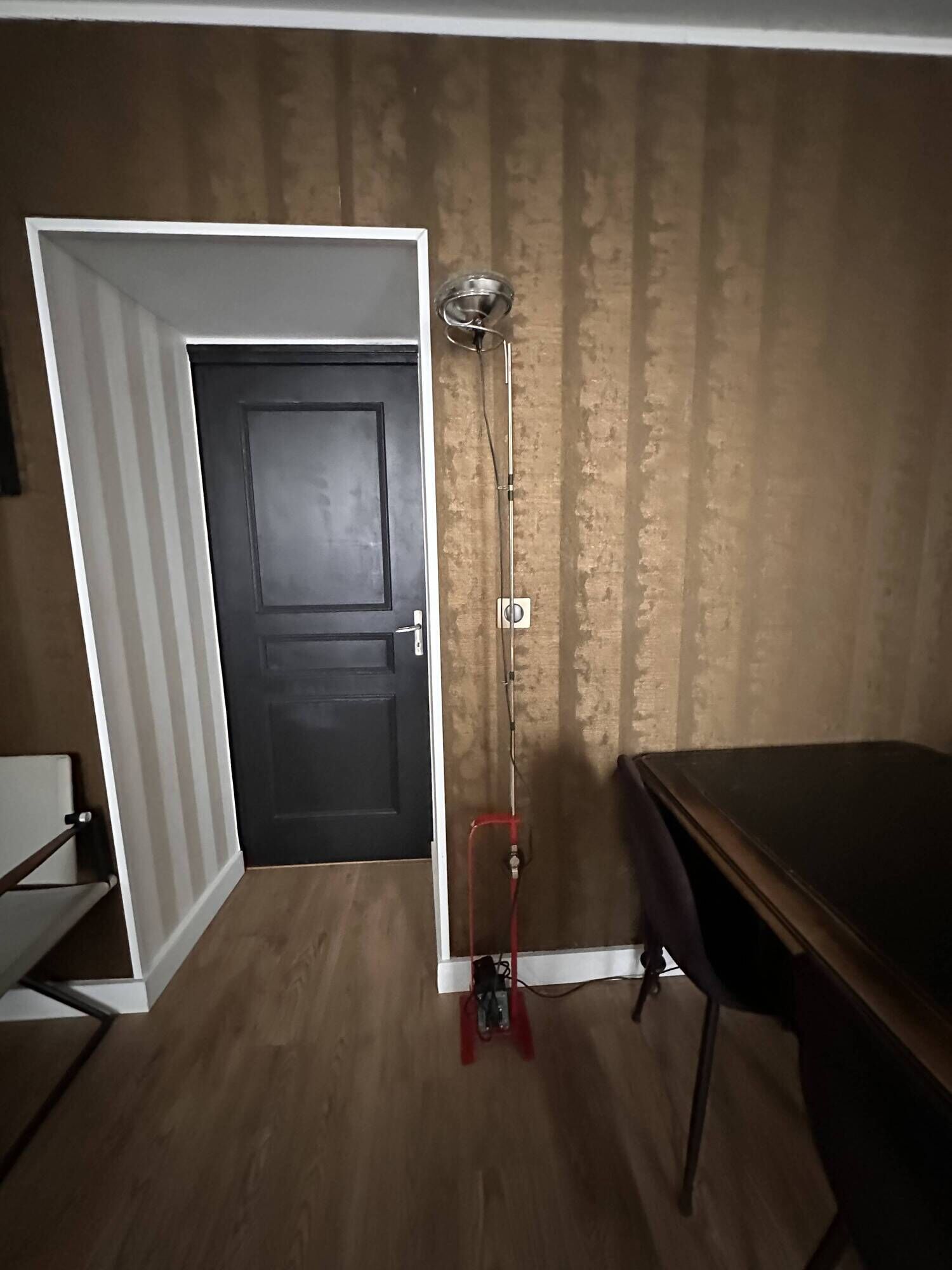 "Toio" floor lamp – Design by Achille & Pier Giacomo Castiglioni for Flos