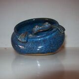 Empty ceramic pocket