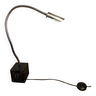 Desk lamp