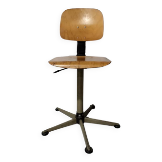 Chaise de bureau ou de labo
