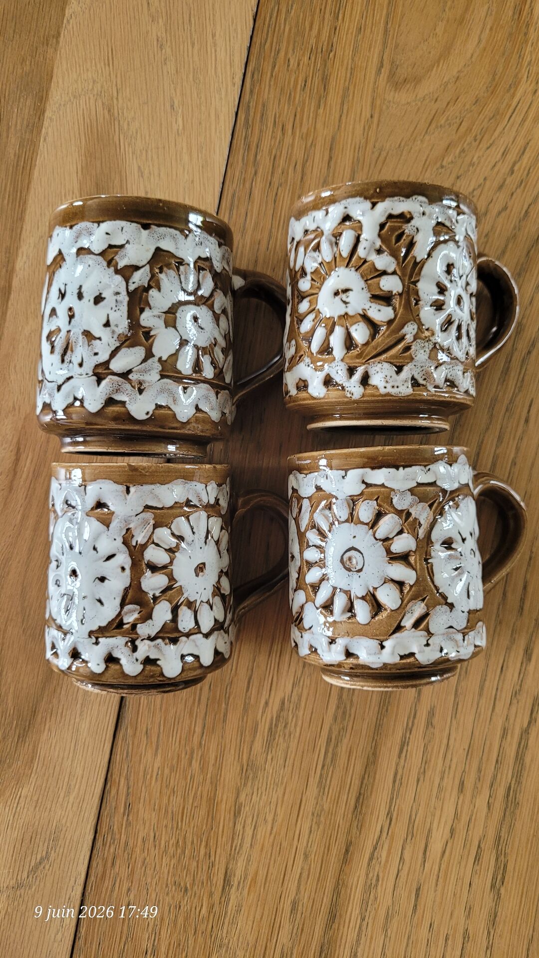 4 tasses à café en grès vintage