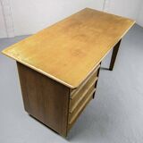 Cees Braakman Dutch Design EE02 Oak Desk for Pastoe. The Netherlands, 1950s