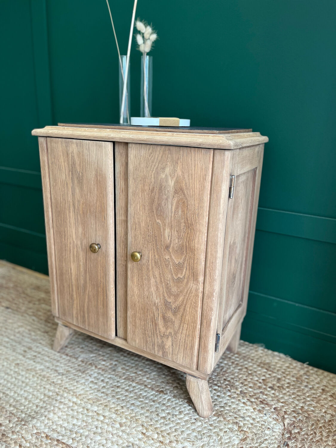 Bedside table raw solid wood