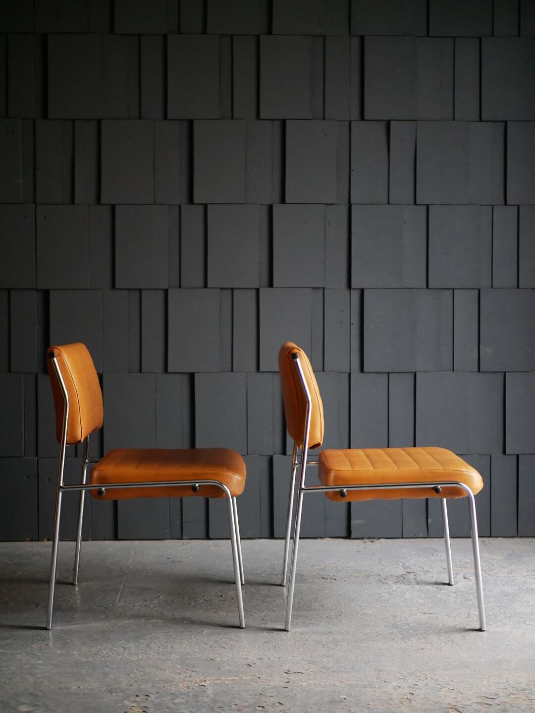 Pair of 70s design chairs