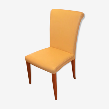 Poltrona Frau Vittoria chairs in yellow leather