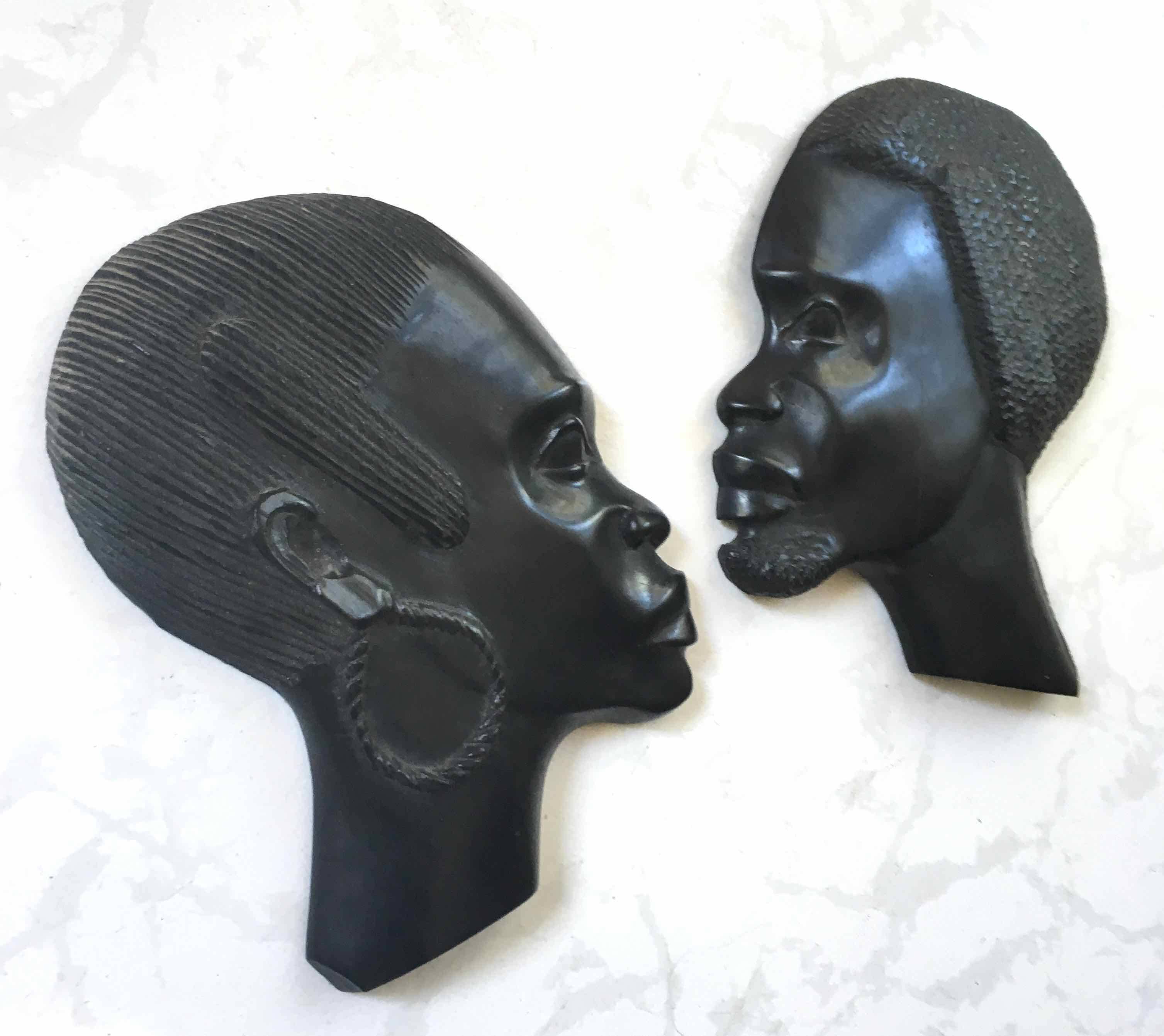 Sculptures profils africains en ébène