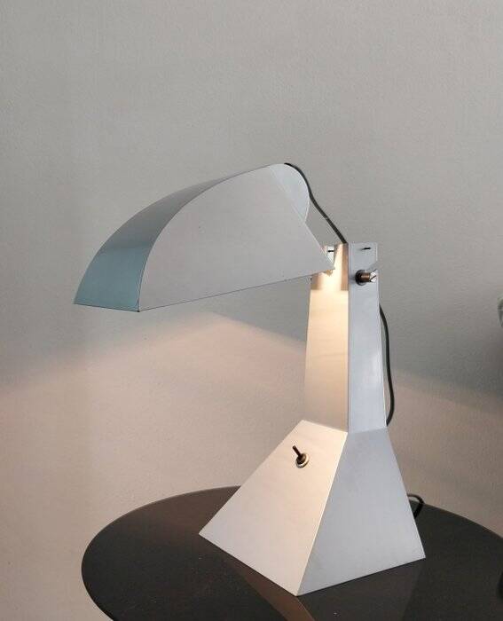 Italian designer lamp Umberto Riva Tacchini art. E63