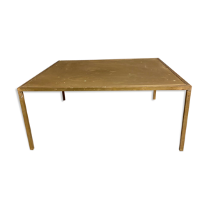 table basse en laiton