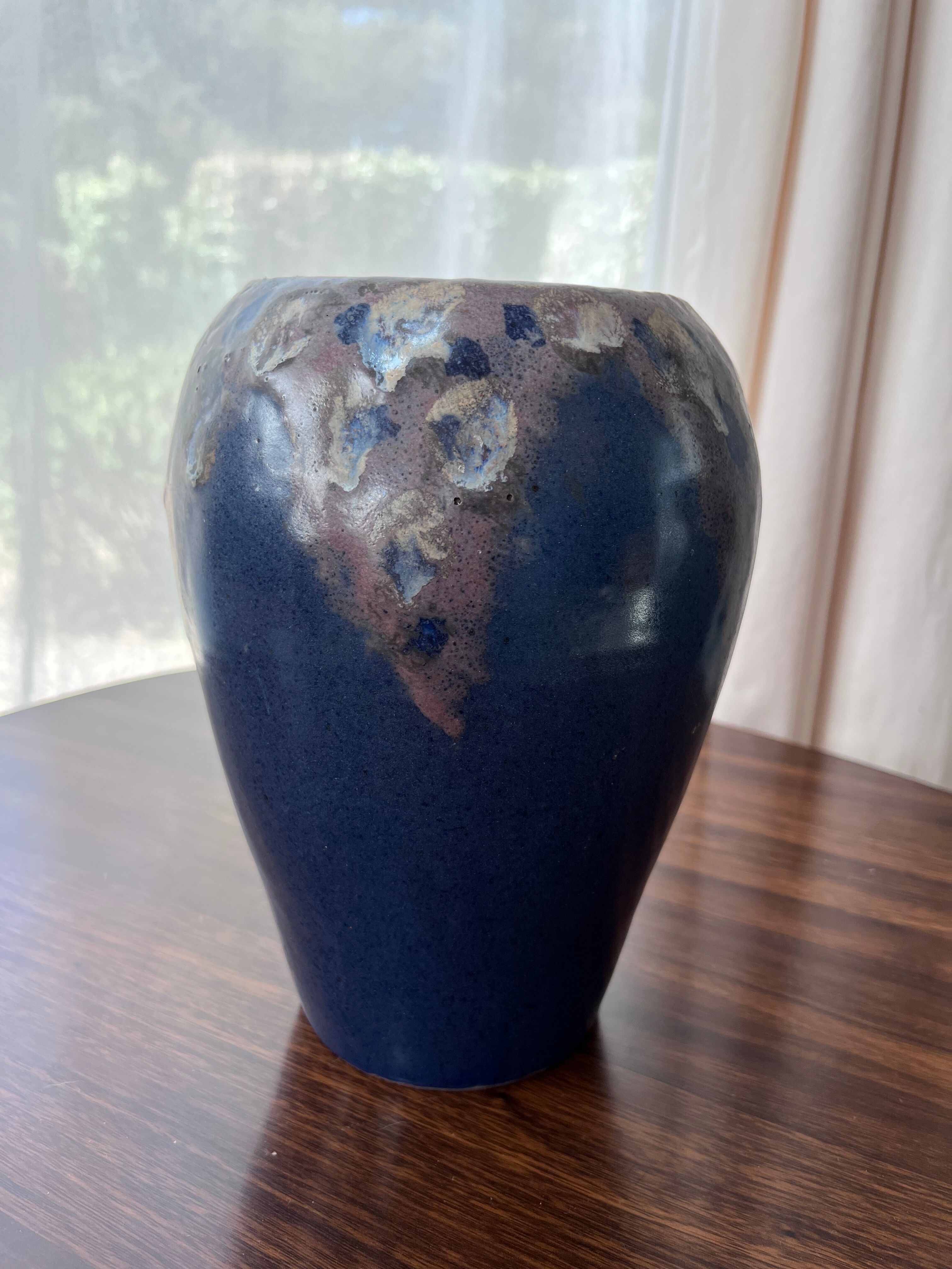 Blue vase with inclusion