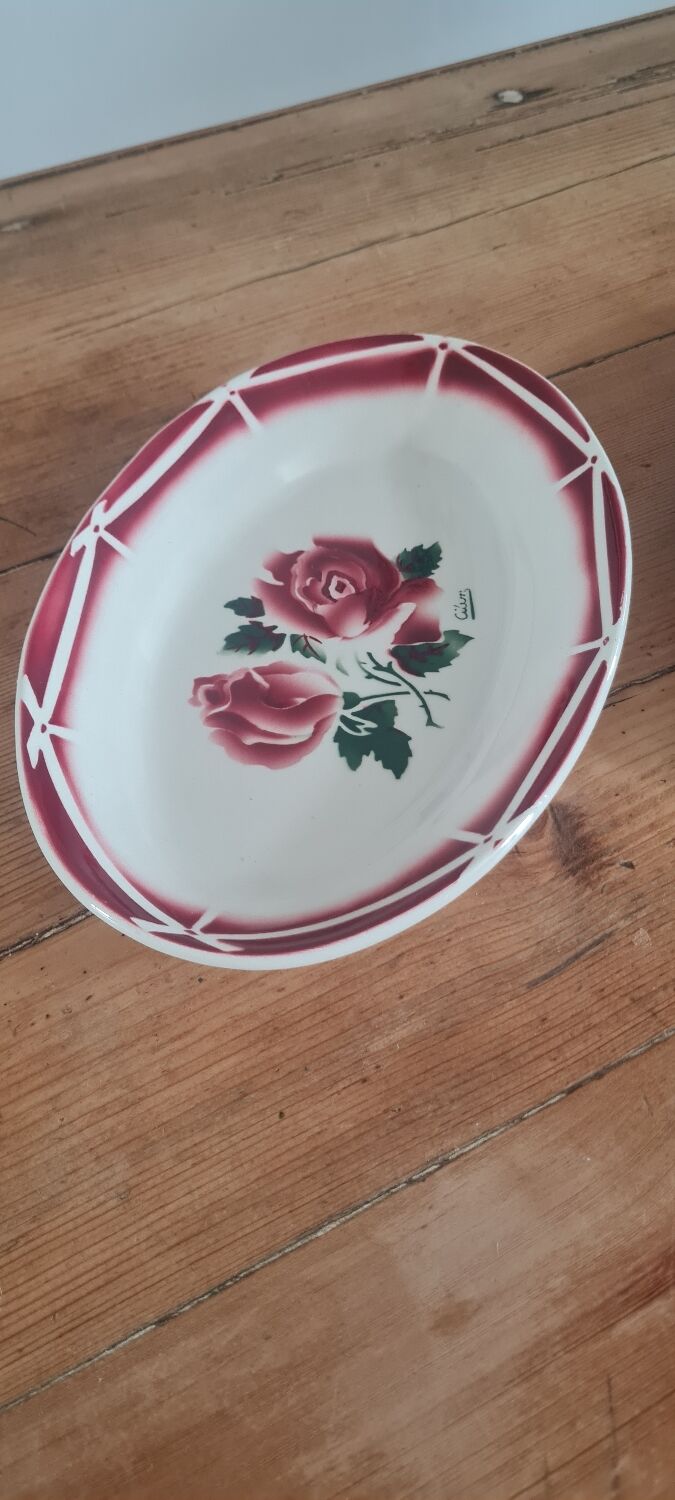 Pair of earthenware serving dishes