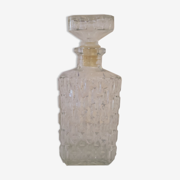 Carafe in chiseled glass 60