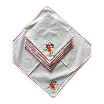 6 serviettes de table anciennes