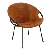 Balloon armchair by Lusch & Co: An iconic design with timeless appeal