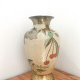 Vase en laiton - motif floral