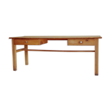 Trade Table - Post desk