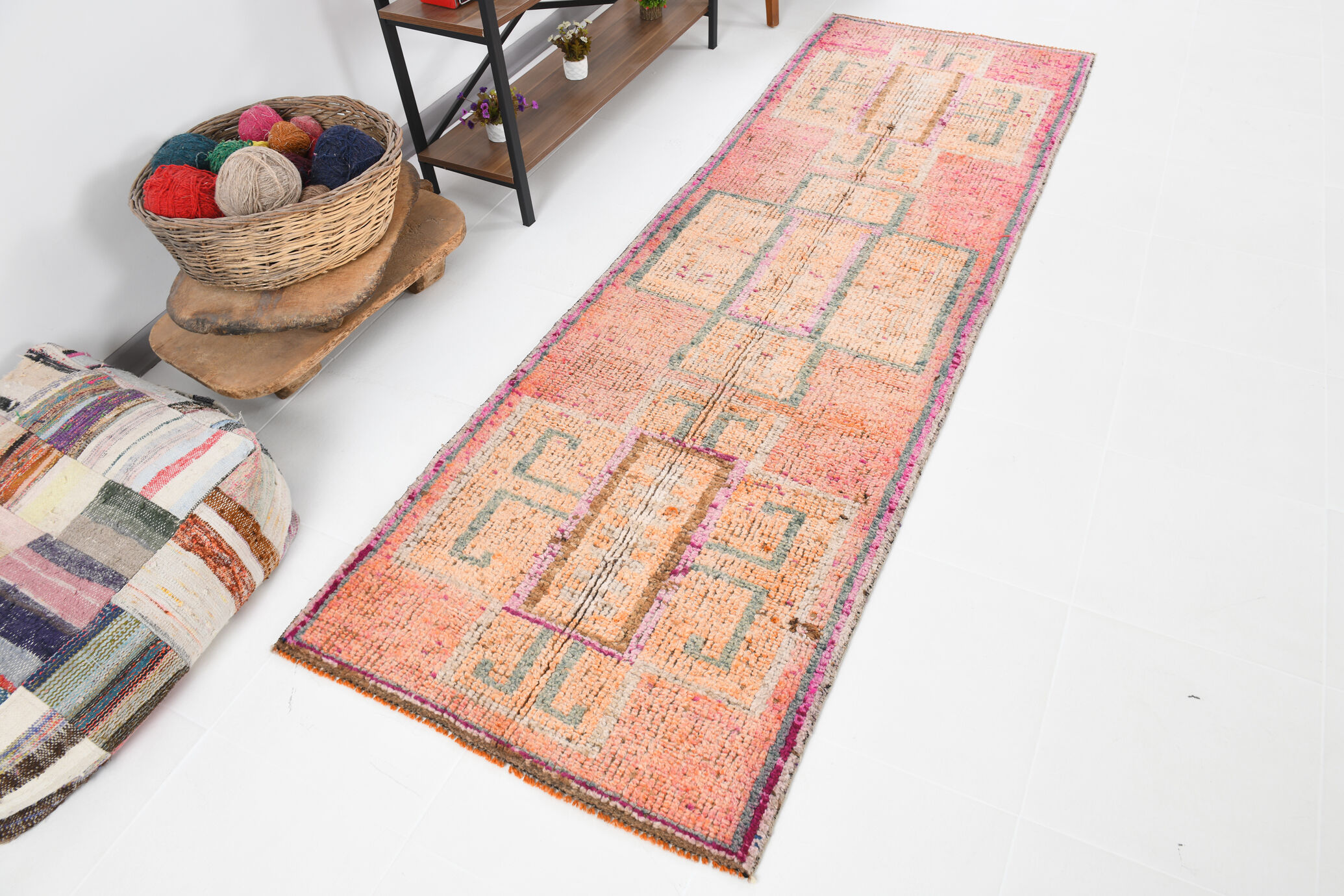 3x9 Vintage Geometric Runner Rug, 89x283Cm
