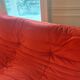 100% original - Banquette Togo 3 places Ligne Roset – Alcantara rouge (Goya