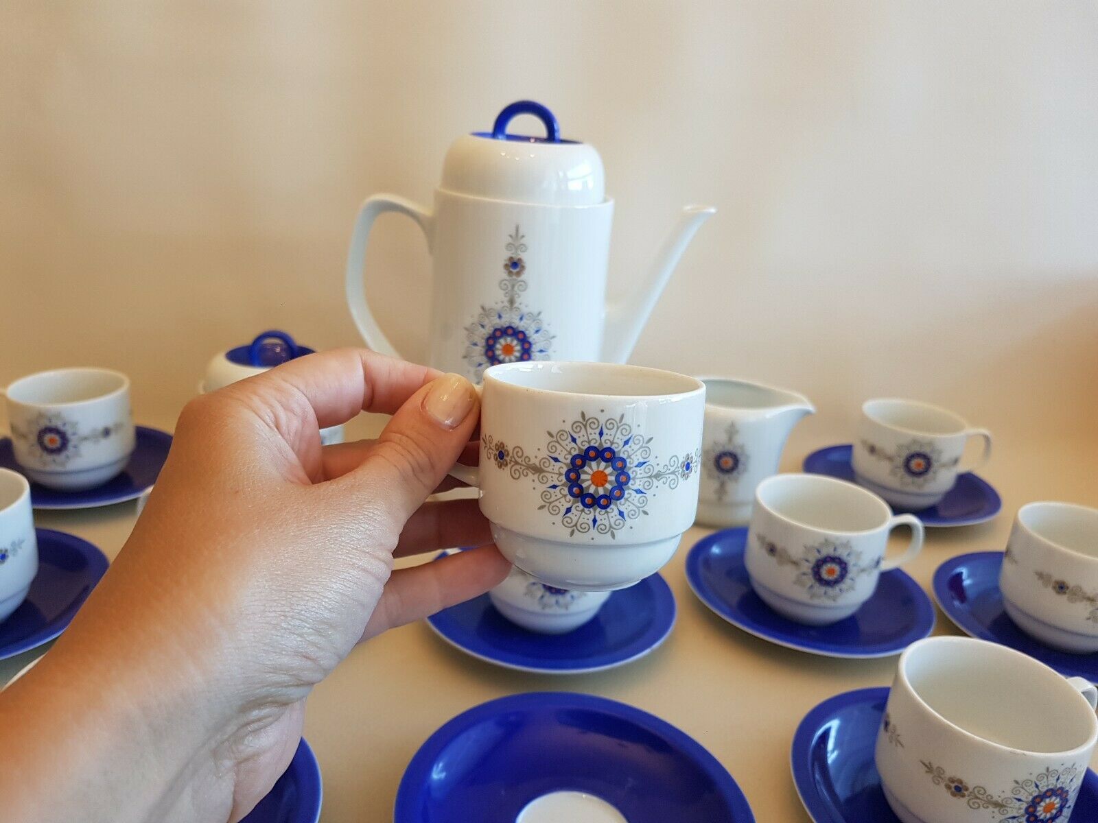 Coffee service and dessert in vintage porcelain 70s Bareuther blue décor