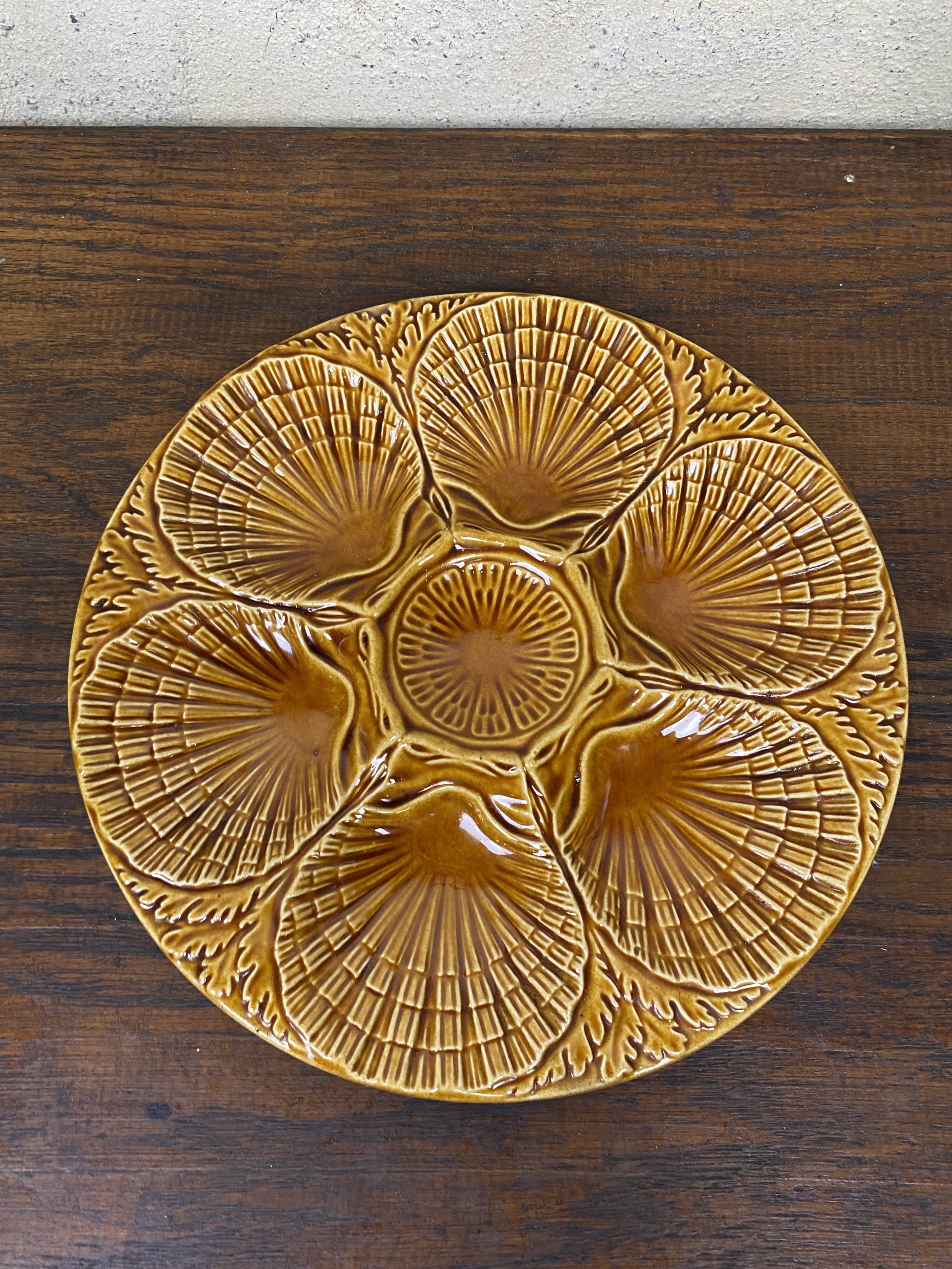 Secla Portugal oyster slip plates