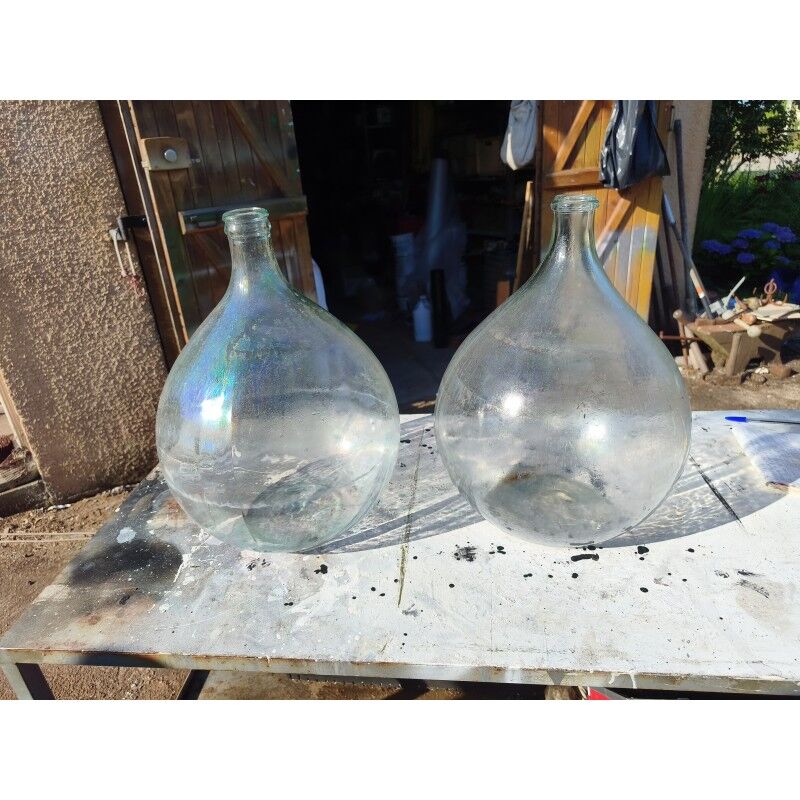 Lot de 2 dames-jeannes en verre ancien