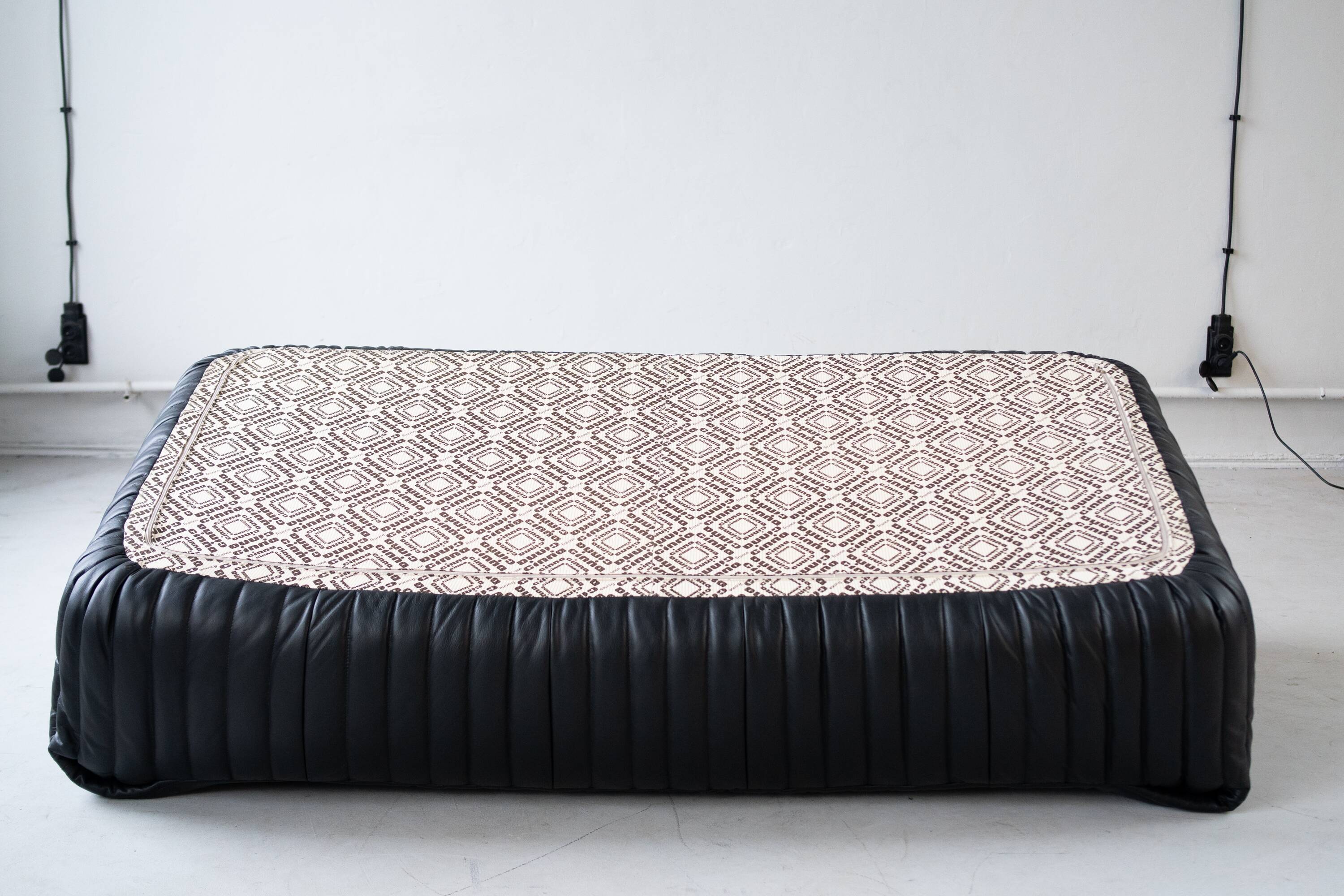 Canapé Sandra en Cuir Noir par Annie Hieronimus pour Ligne Roset, 1973, Set de 6