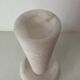 Vase soliflore en albâtre blanc