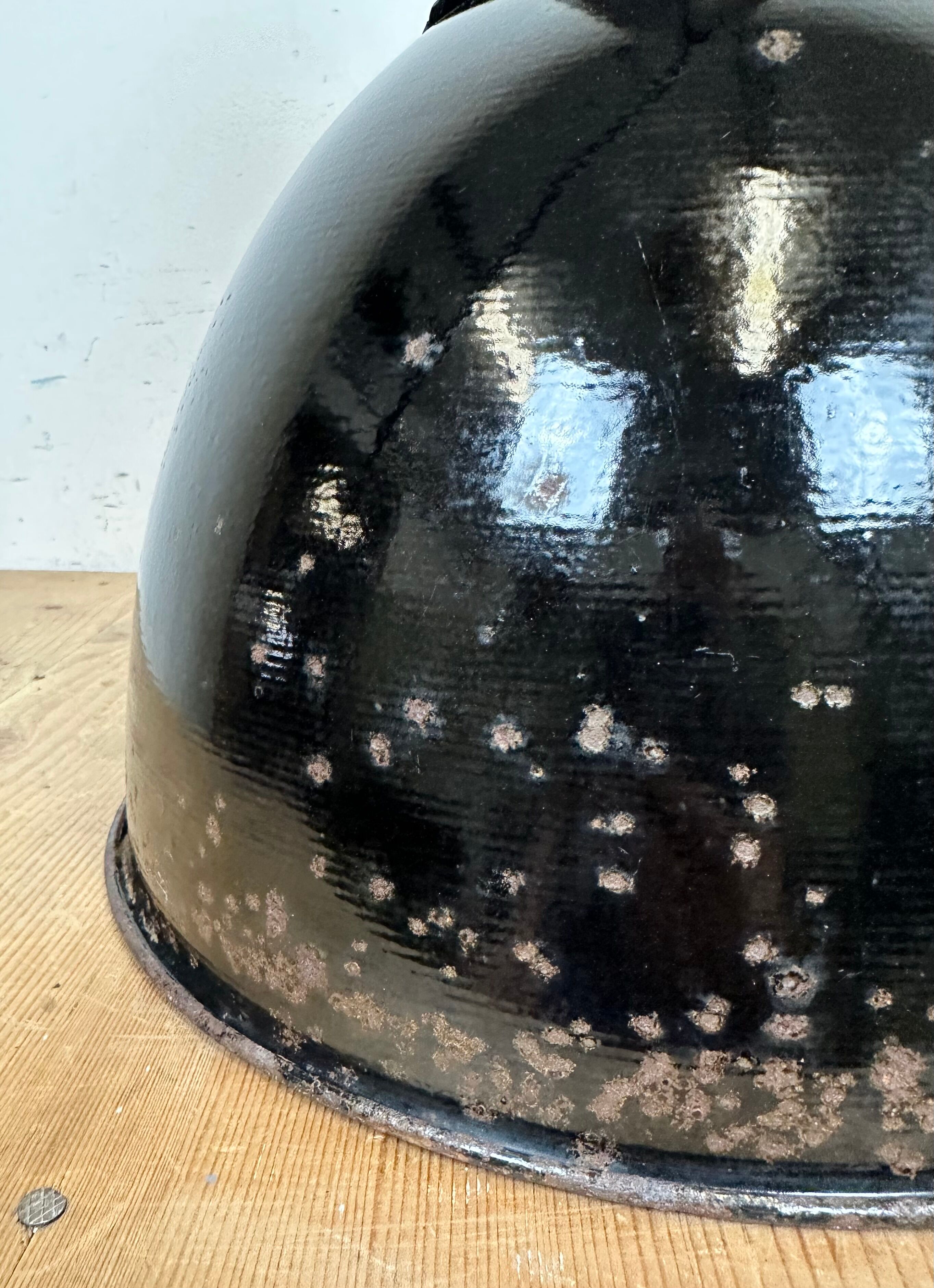 Rusty Industrial Bauhaus Black Enamel Pendant Lamp, 1930s