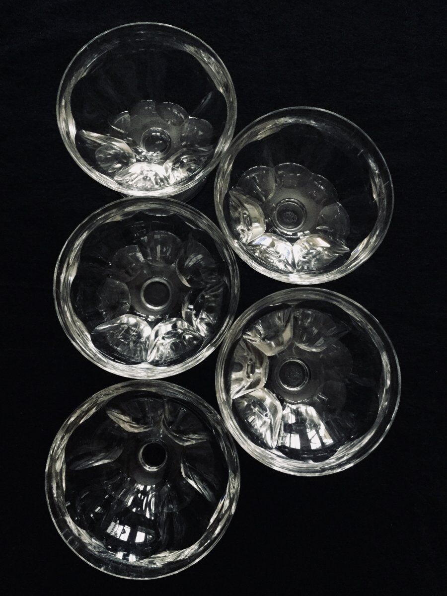 Lot de 5 coupes à champagne en cristal Baccarat modèle Talleyrand