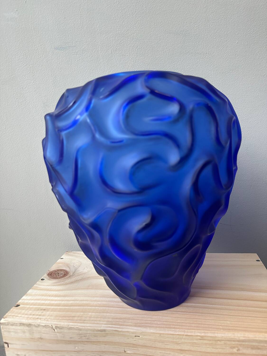 Blue frosted crystal vase Cristallerie de haute Bretagne France