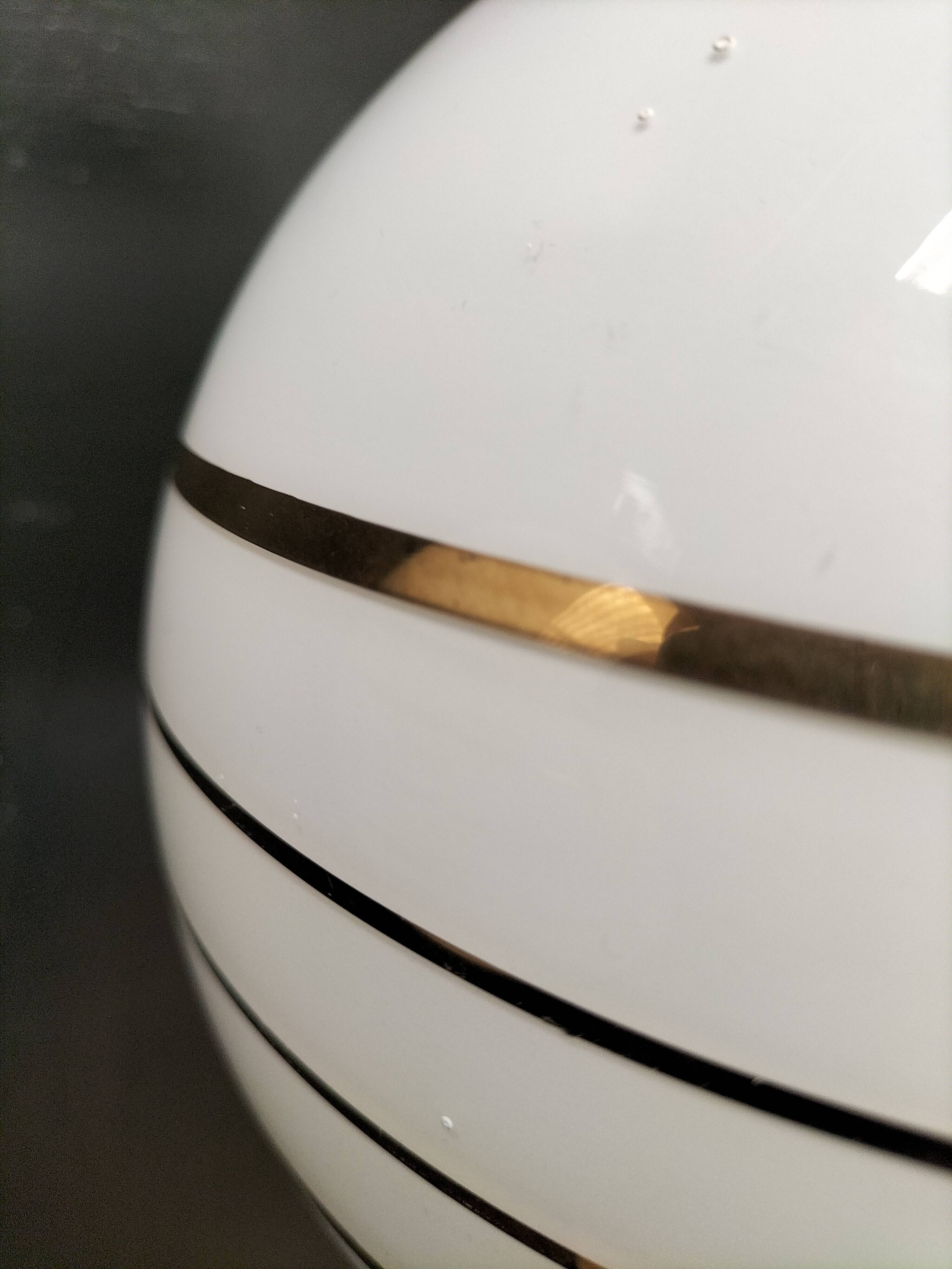 Paire de suspensions opaline