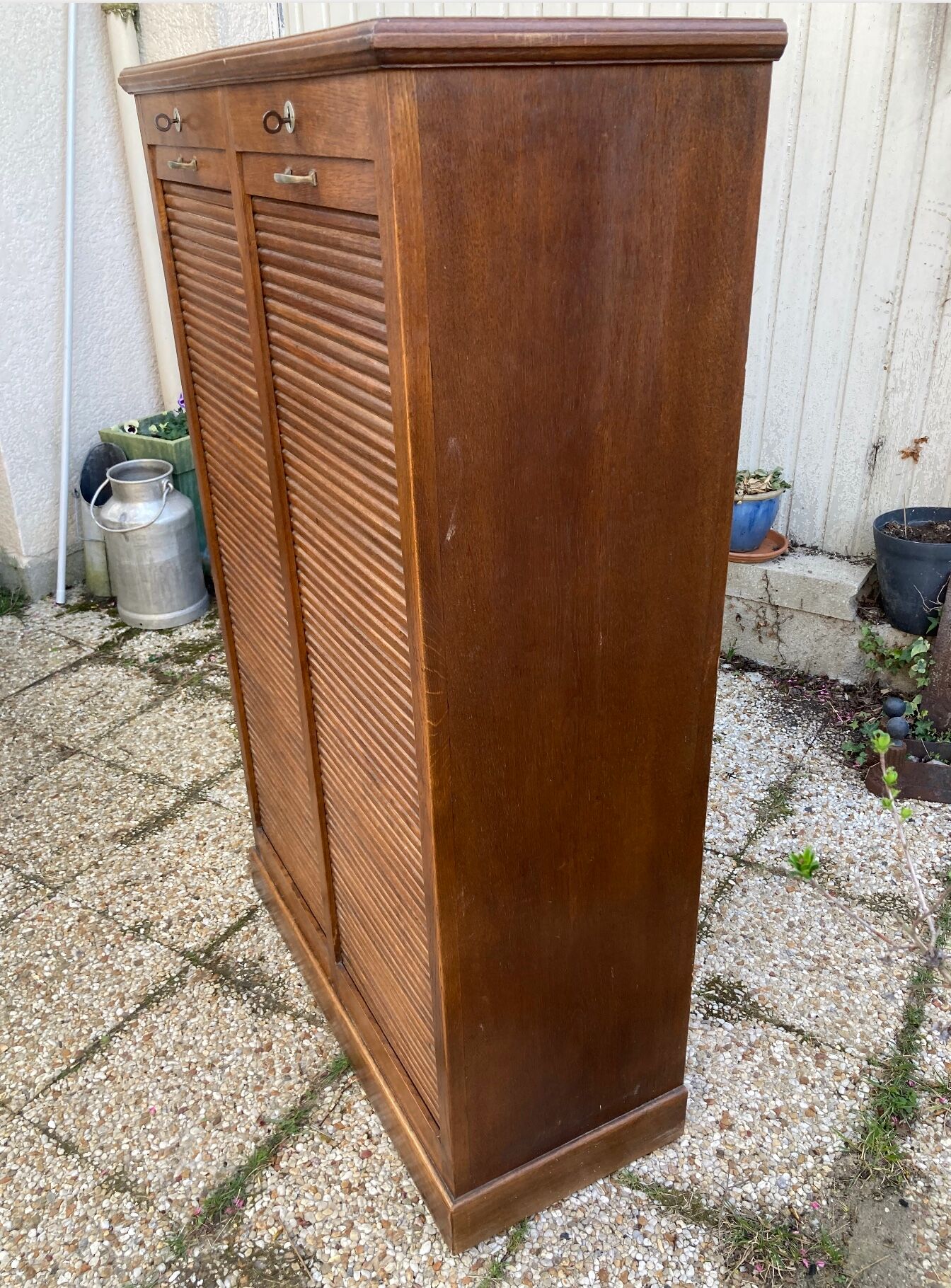 Vintage double curtain binder