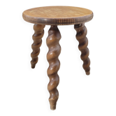 Tabouret tripode pieds torsadés