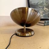 Tilting table lamp