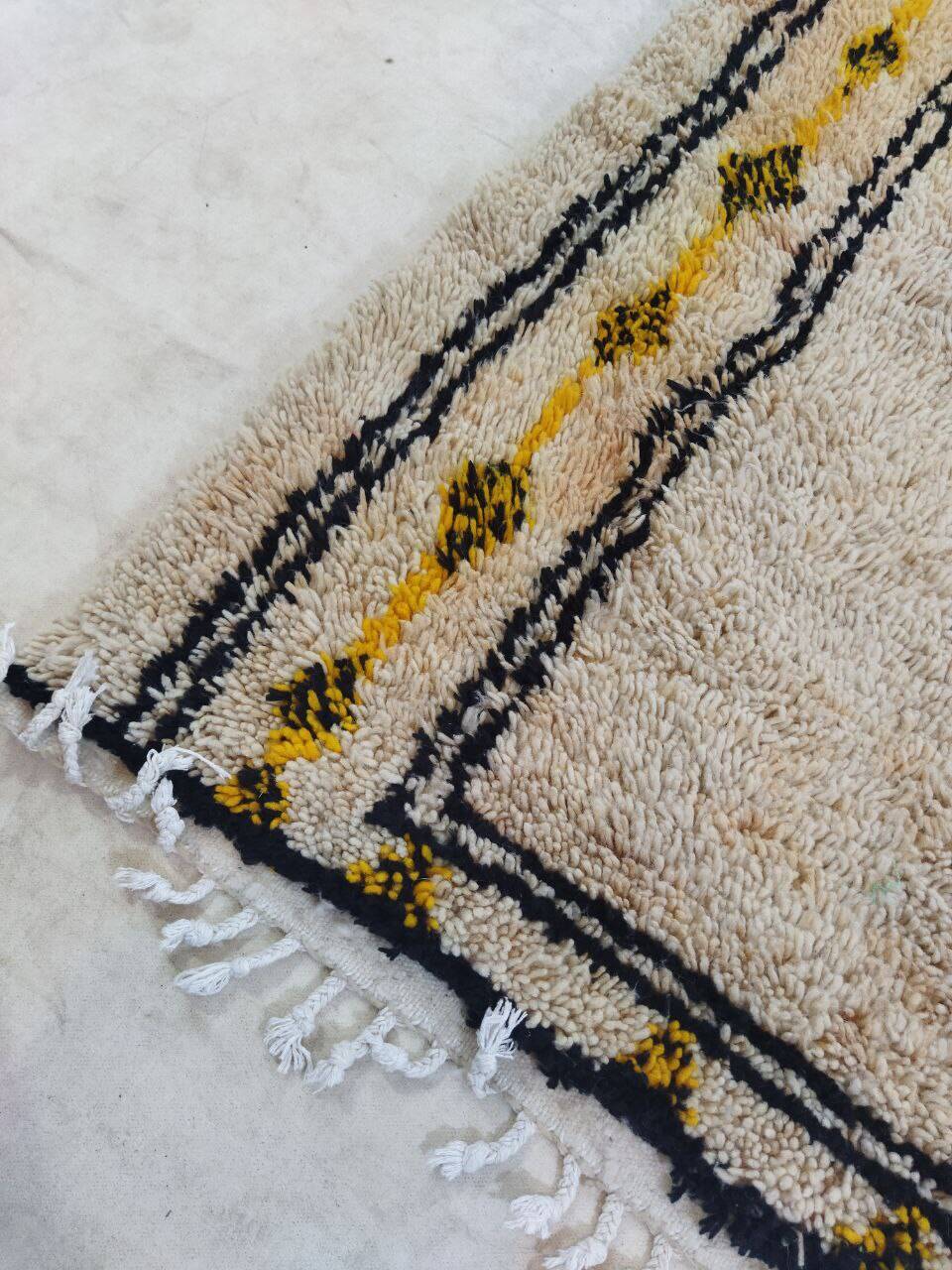 Handmade Moroccan Berber rug 300 X 183 CM