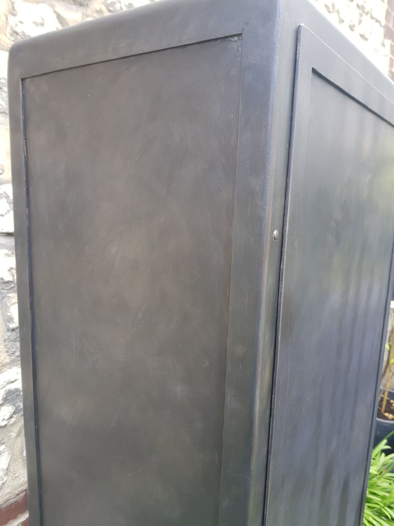 Armoire médicale en métal