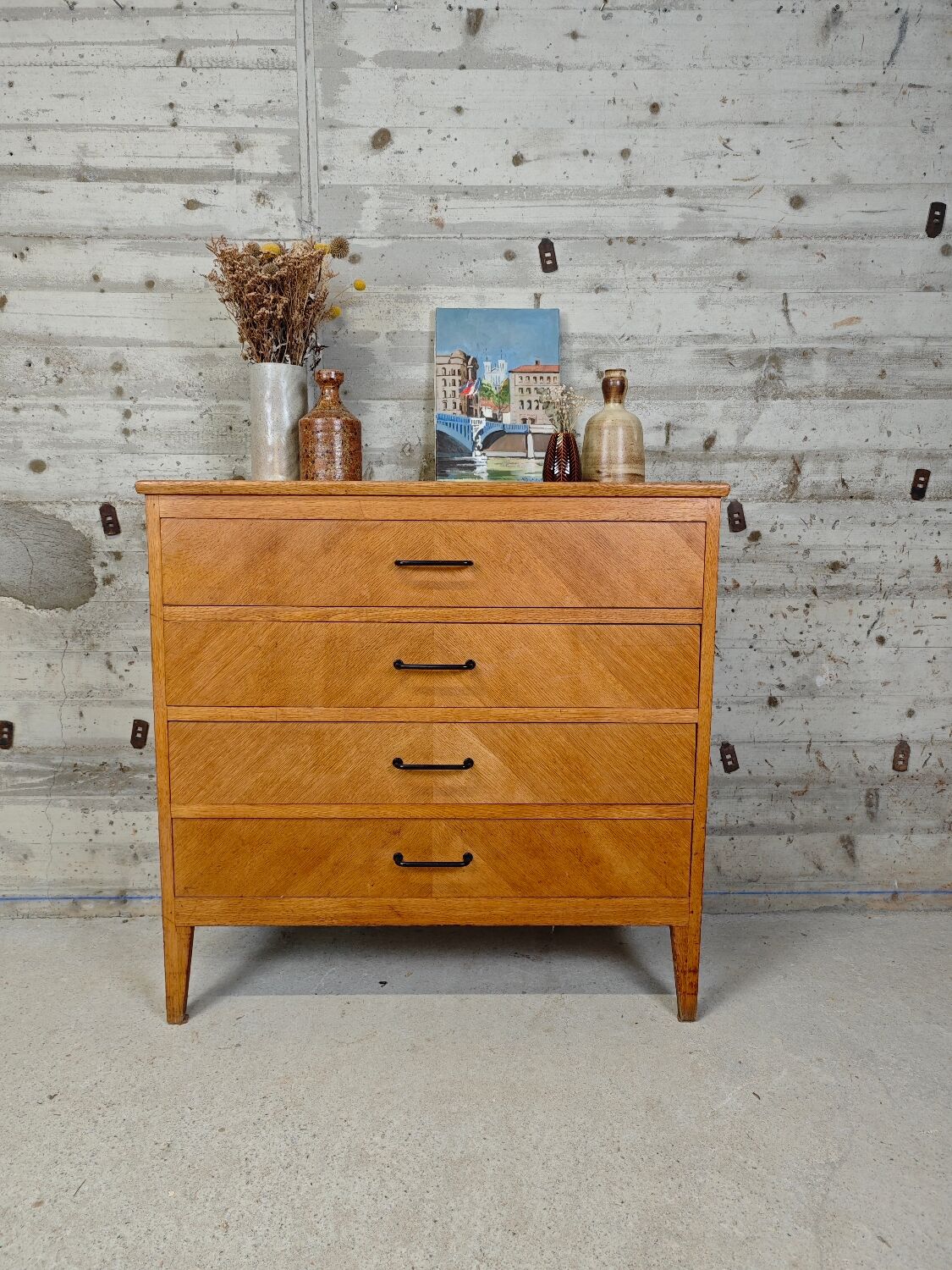 Vintage chest of drawers