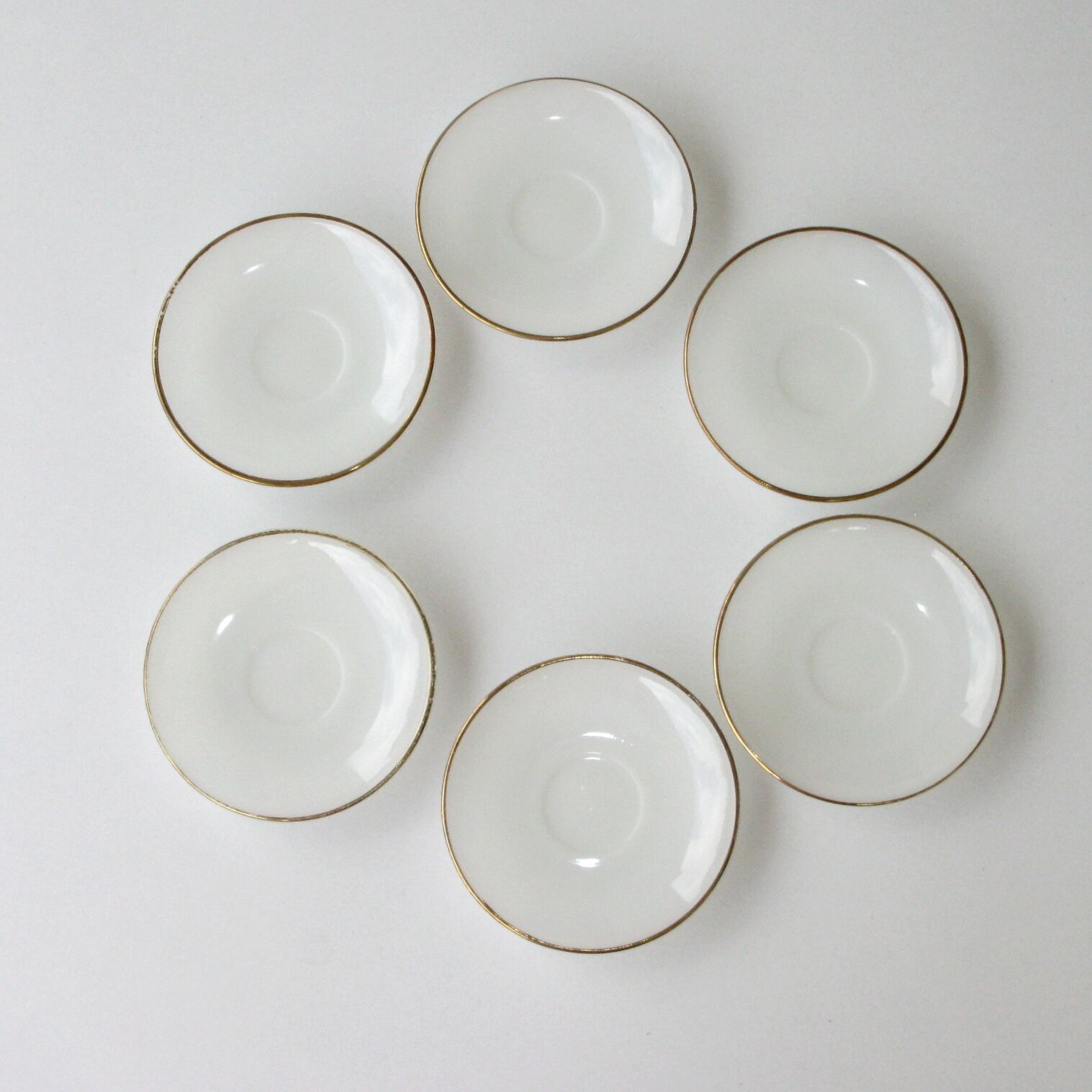 White opaline coffee service 6 cups and 6 under cups - Arcopal