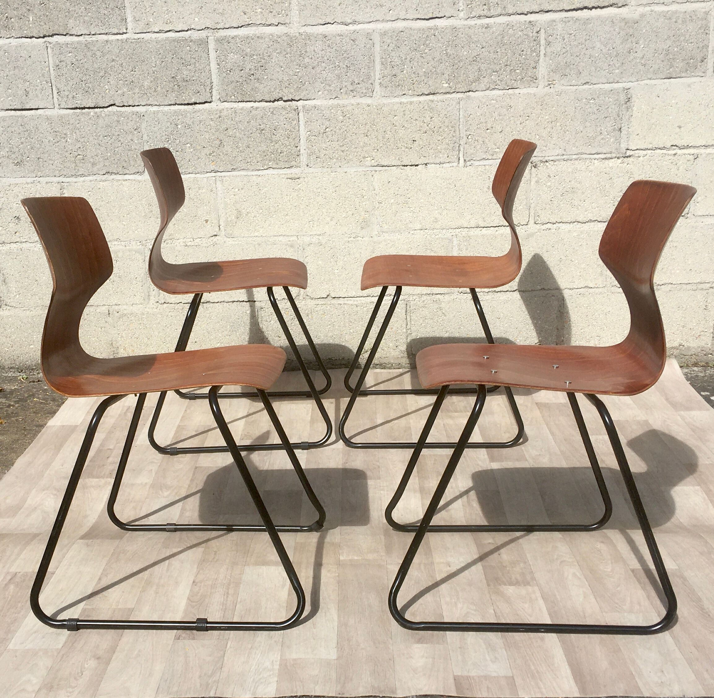 Set of 6 vintage sled chairs