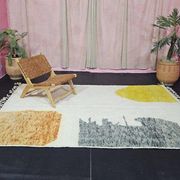Large handmade traditional Berber rug 3/4 m