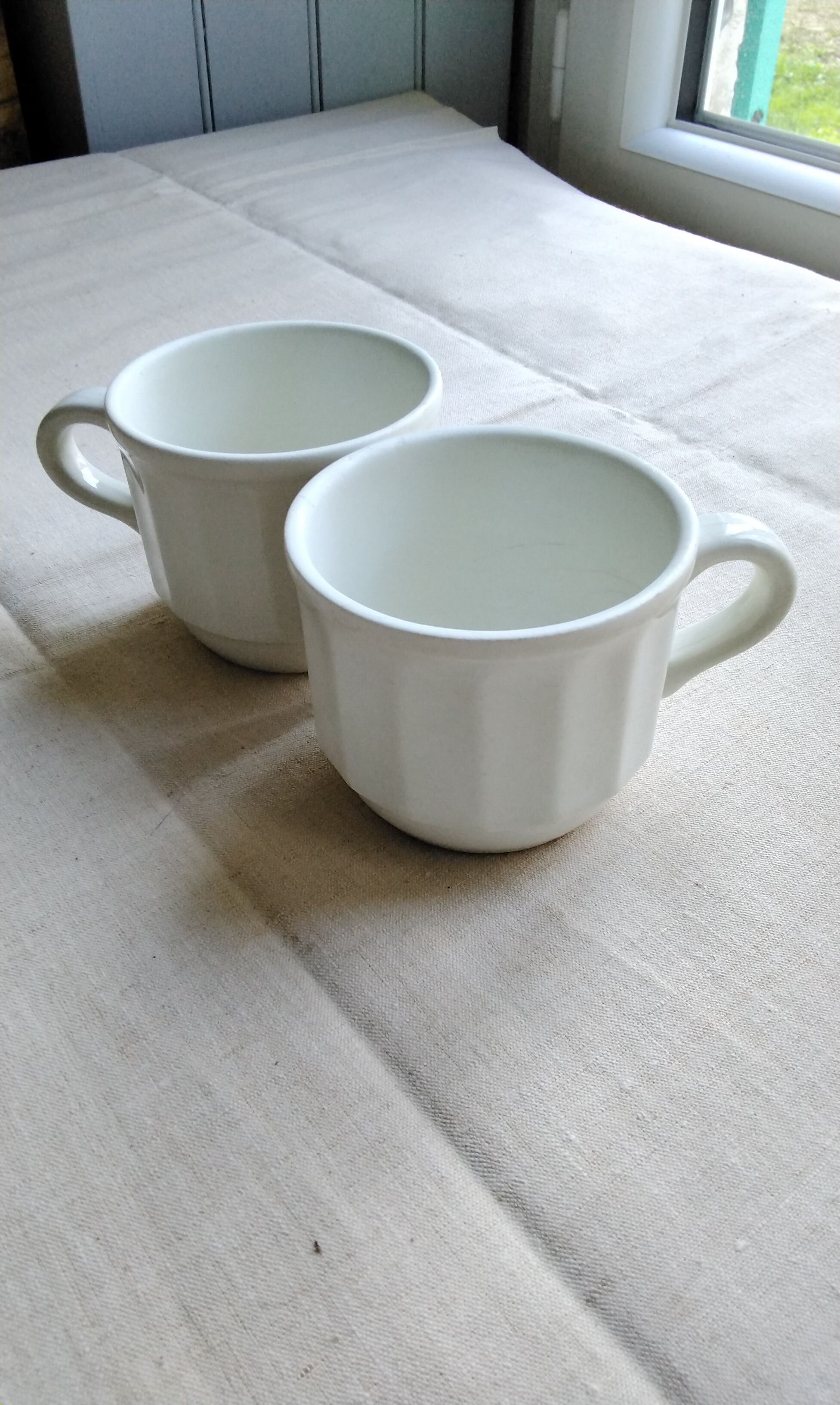Pair of cups