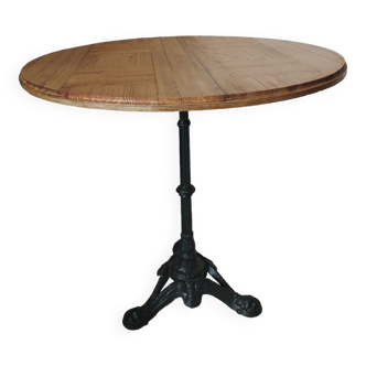 Table pied fonte