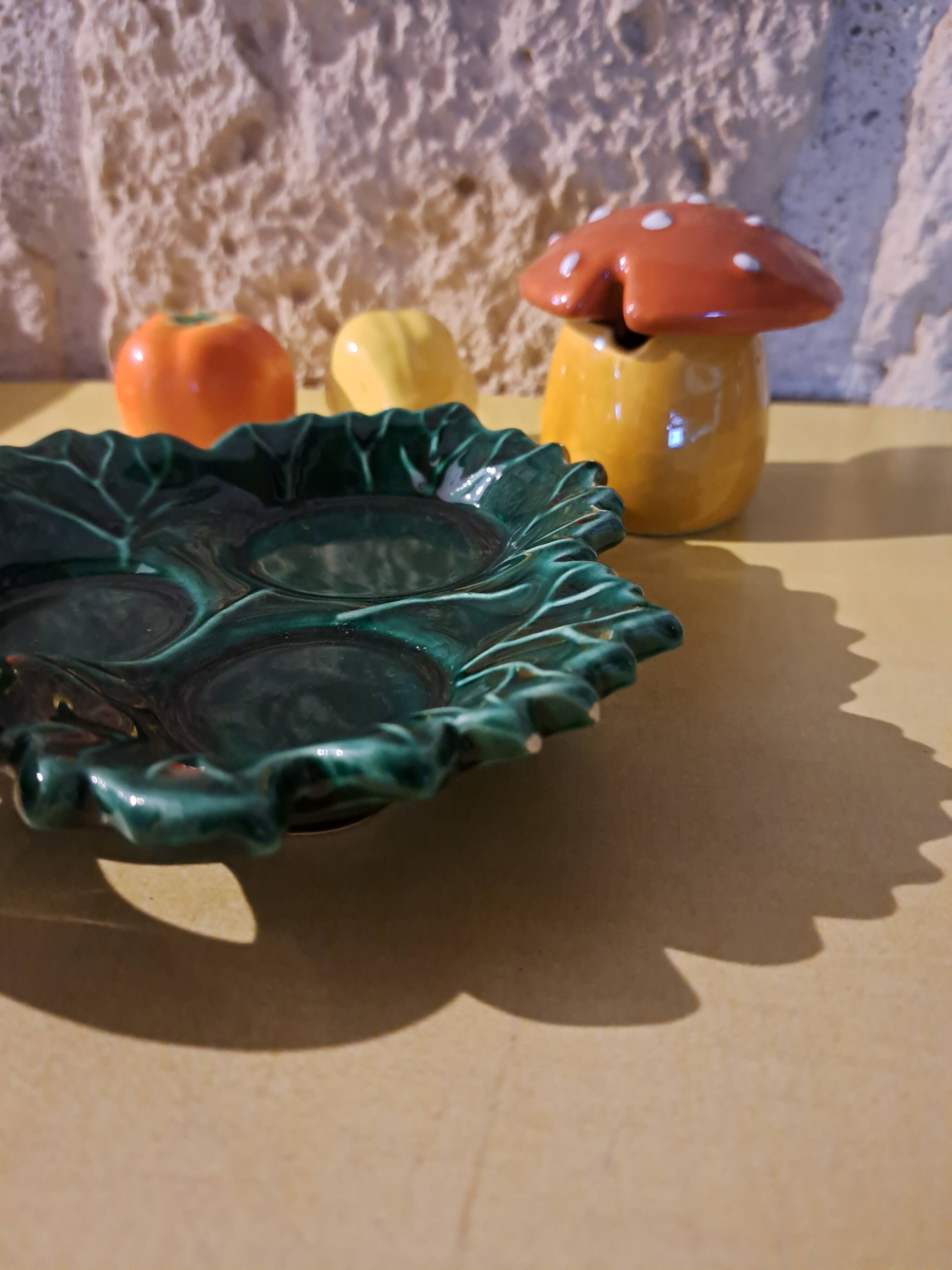 Salt shaker, pepper shaker, mustard slushie Vallauris vegetable and mushroom service