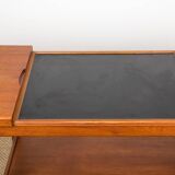 Danish extendable two-tiered teak serving trolley, 1960s, Kurt Ostervig.