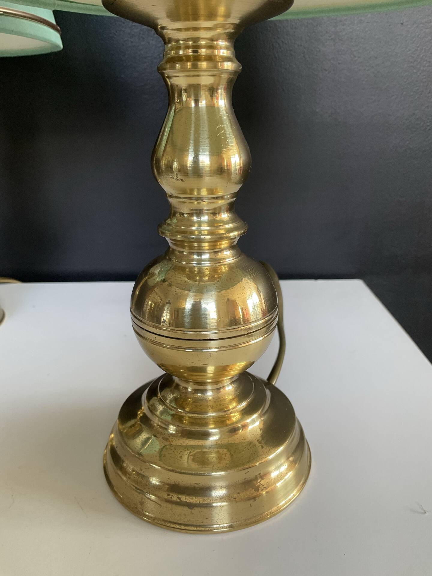 Pair of vintage brass lamps from the 70s.
