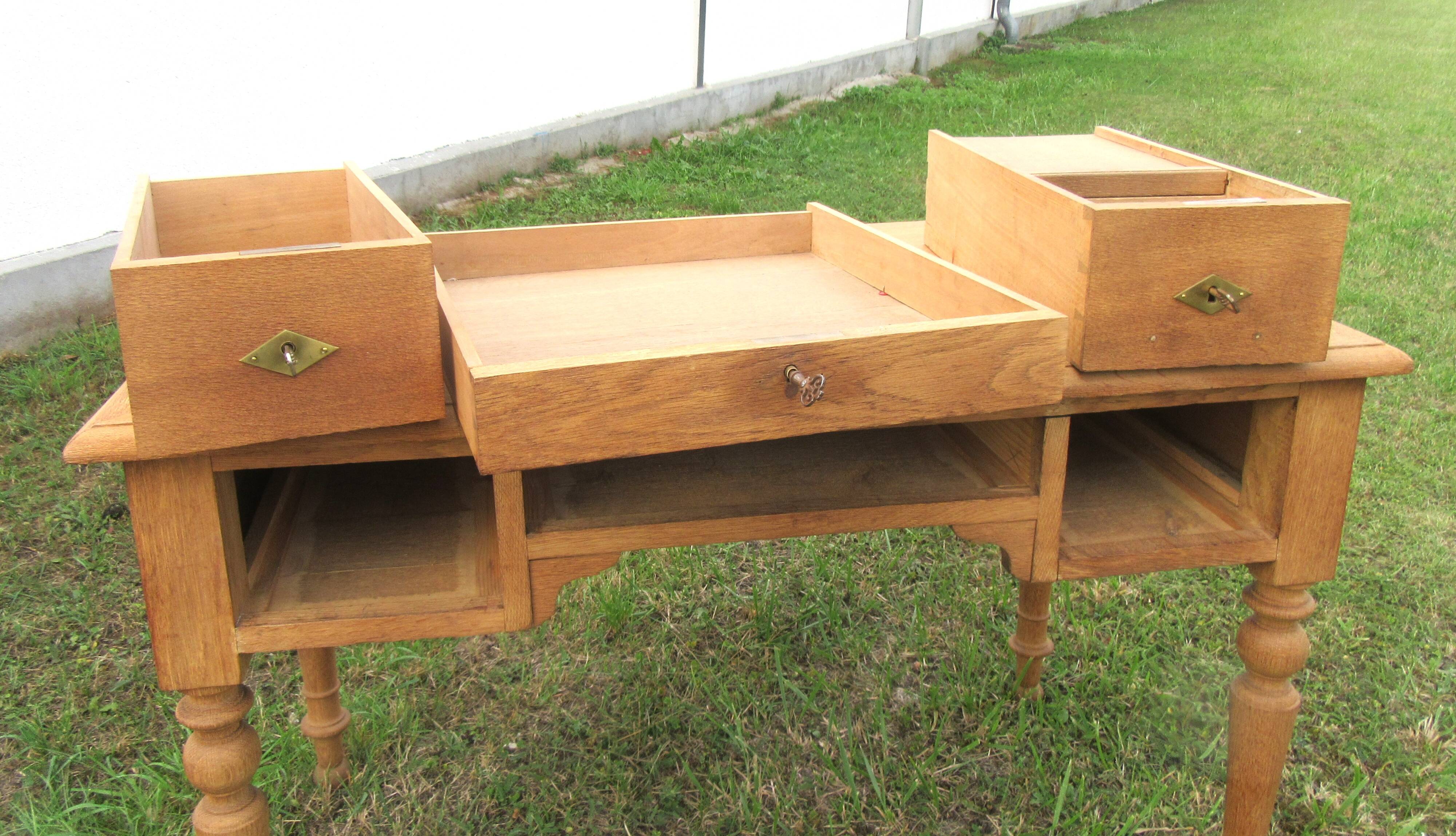 Oak desk