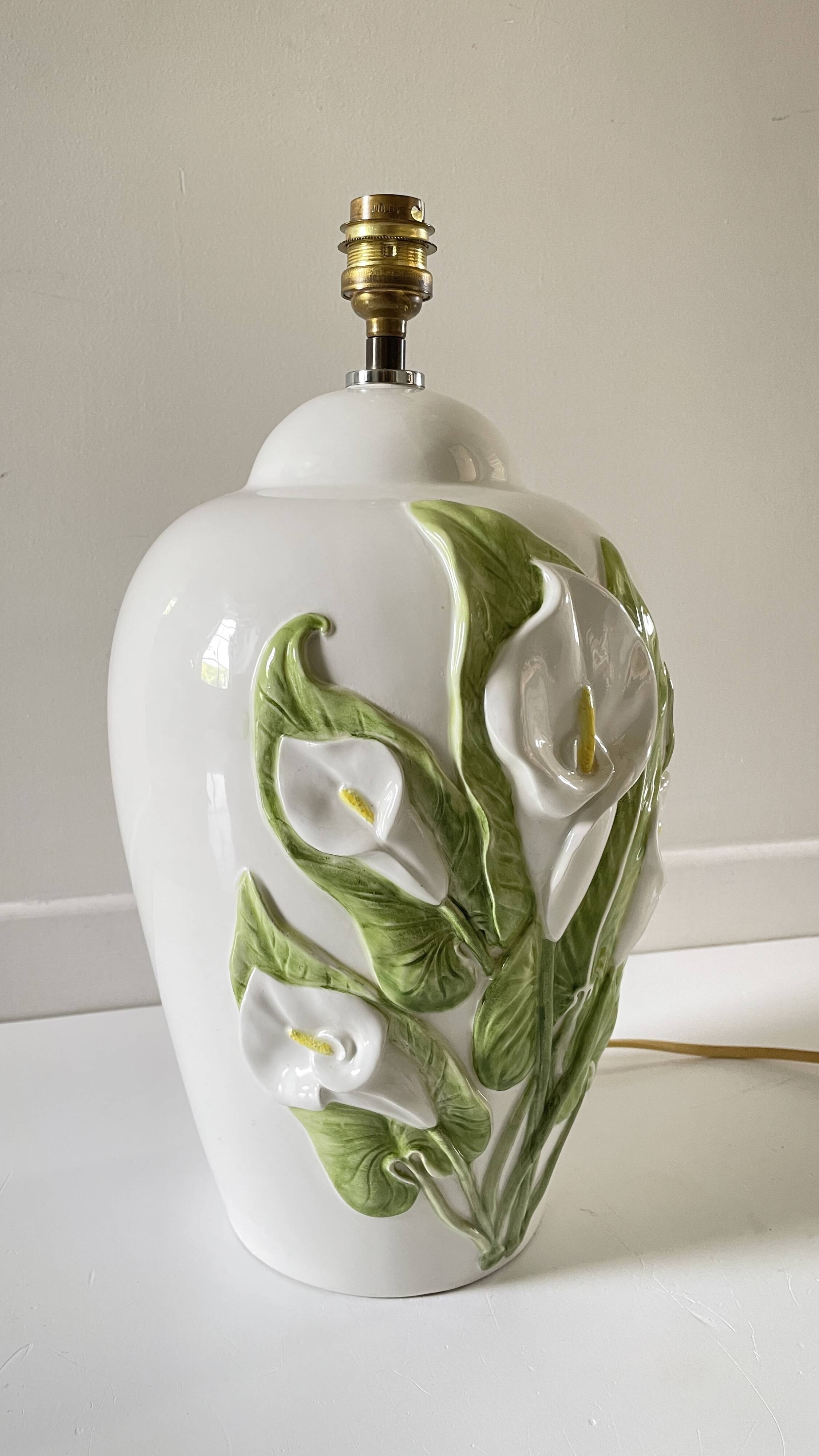Italian ceramic lamp with arum flowers