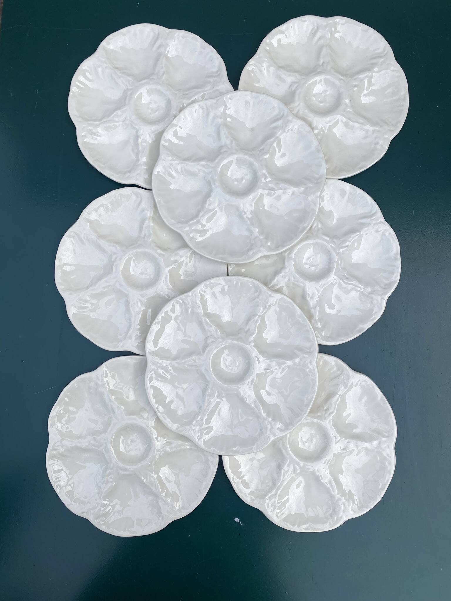 Assiettes à huîtres Gien en barbotine