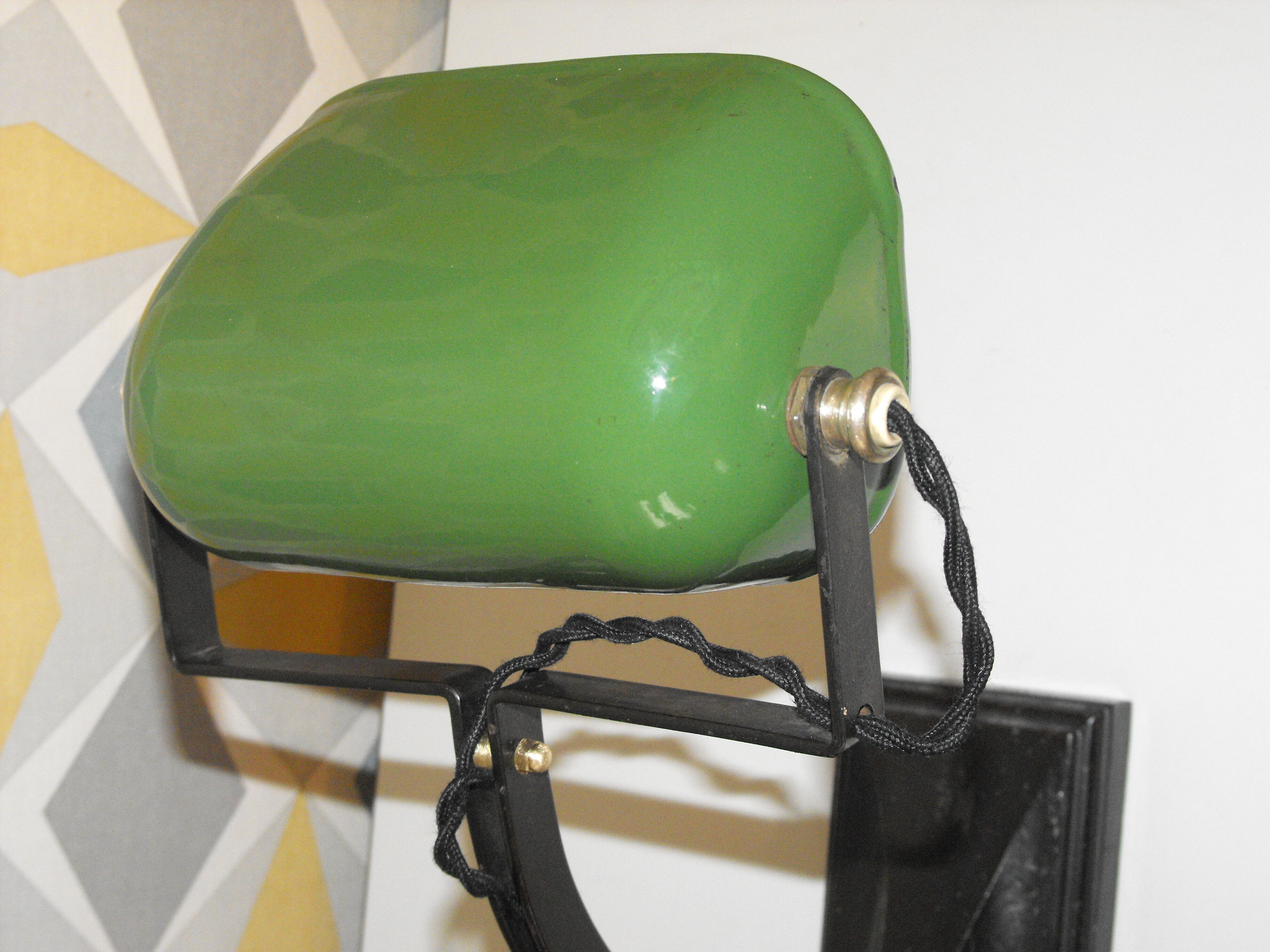 Desk lamp called "Notary"