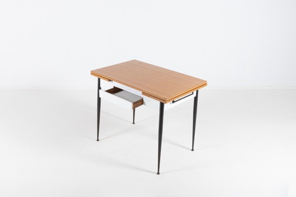 Extended Italian dining table, 1960s